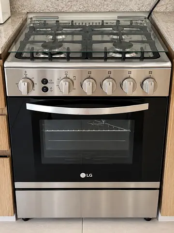 LG Stainless Steel Gas Range with Oven - Good Working Condition