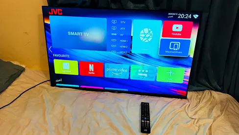 JVC 43" Smart LED TV - Good Condition with Remote