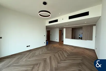 Ready to Move | Sunset Facing | Spacious