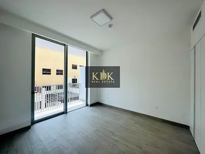 Modern 1BR | Luma 22 West Tower | Balcony