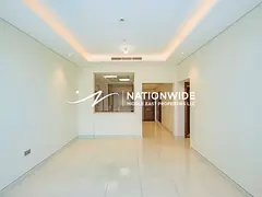 Elegant Villa | Cozy 5BR+M | Luxurious Living