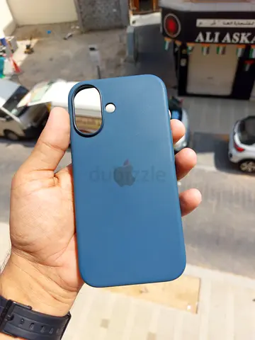 iPhone 16 Silicone Case with MagSafe - Denim