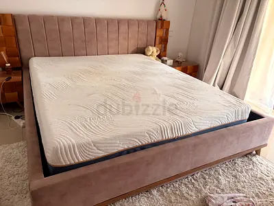 Mattress Queen size