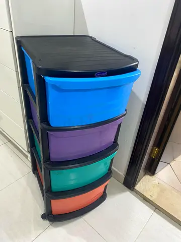 Plastic 4-Drawer Colorful Storage Unit - Good Condition