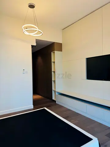SPACIOUS 3 BHK & MAID ROOM