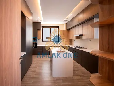 Shell and Core | Single Row | Luxury Living
