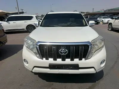 Toyota Prado 2016 vxr fullopshin GCc white color