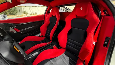 صورة 16 لـ 2014 Ferrari 458 SPECIALE