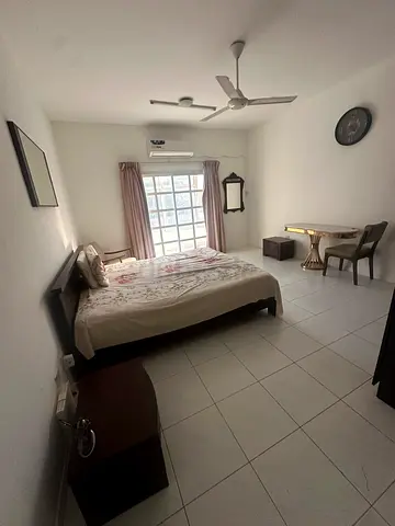 Luxury Spacious Room for rent in Alsafa1