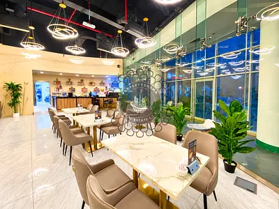 WATERFRONT RETAIL UNIT| RENTED| FITTED| SALE