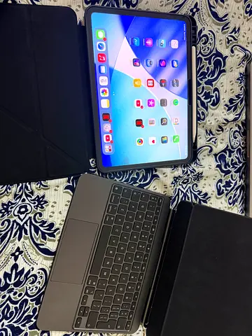 Ipad Pro M4 11 inch with Magic Keyboard and Pencil Pro