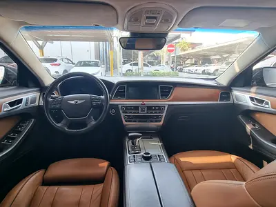 2017 Genesis G80 — фото 9