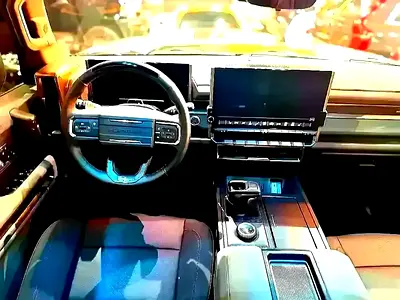 2024 GMC HUMMER 照片 15
