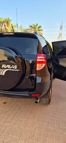 2010 Toyota RAV 4 — фото 6