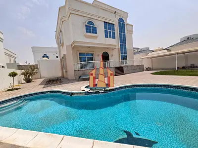 Upgraded 5Bar | All Master Rooms | Private Pool & Garden | Central Ac