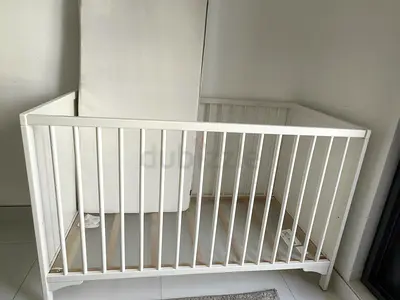 Ikea crib with mattress/ bumper/ fitted sheets
