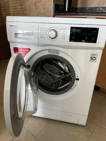 LG Front Load Washing Machine - 7kg, Good Working Condition