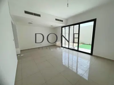 LUXURY 3BHK WITH MAID ROOM NEAR PARK JUST 90K