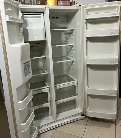 6months Used Side-by-Side Refrigerator - Ice maker - Good Working Condition for sale
