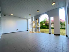 5 Master Bedrooms | Duplex | Large Yard