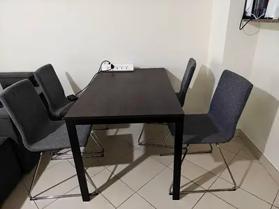 Modern Dining Set with 4 Upholstered Chairs