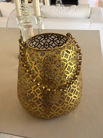 Candle holder lamp
