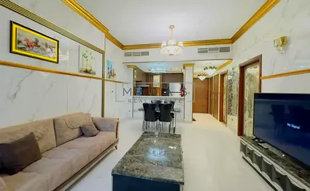 Upgraded | Furnished | Prime Location