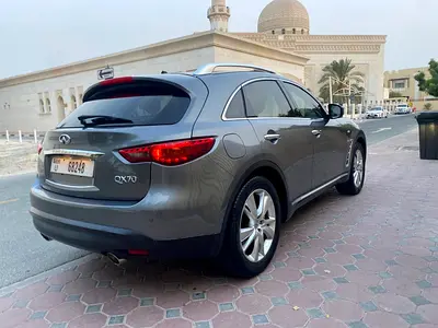 صورة 4 لـ 2014 Infiniti FX37