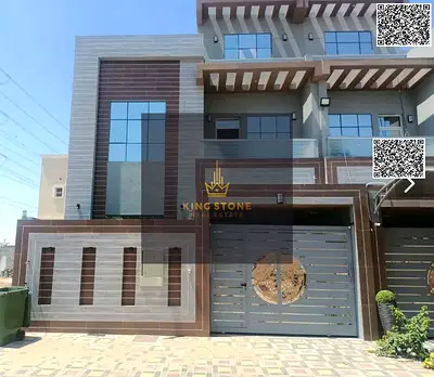 AROOMAND ahallwithcornerisavailableforrent