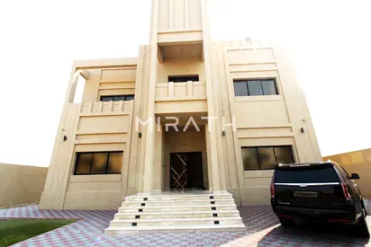Luxury 5 Bedroom Villa for Sale in Al Quoz First