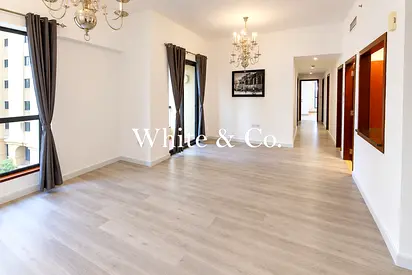 Cheap 2 Bed | Low Floor | Pool Marina View