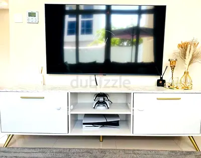 LG 55” Flat Screen TV (Wall-mounted) in immaculate Condition