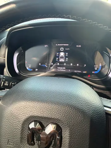 2023 Dodge RAM 1500 照片 3