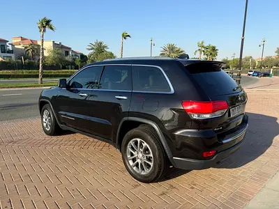 Jeep Grand Cherokee Limited 2015 | GCC Specs | Pristine Condition