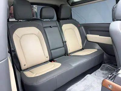 صورة مصغرة 12 لـ 2023 LAND Rover DEFENDER
