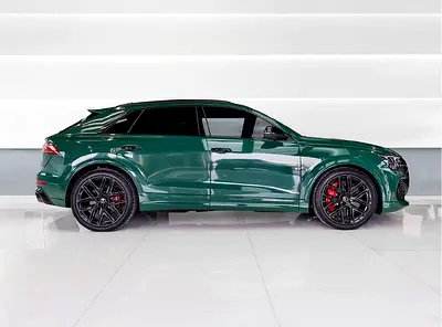2025 AUDI RS Q8 photo 3
