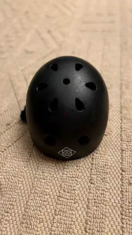 Follow helmet