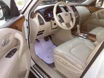 2014 Infiniti QX80 照片 18