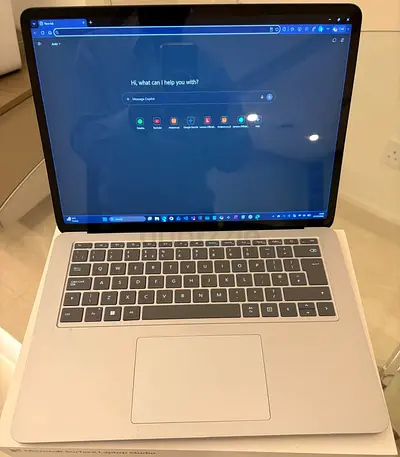 Microsoft Surface Laptop Studio 14.4" (Intel i7, 32GB RAM, 1TB SSD, RTX 3050 Ti) + Extras $$$$
