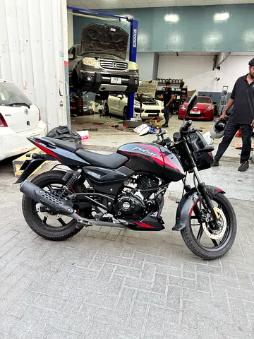 Bajaj pulsar 180