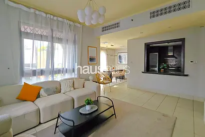 Exclusive | Dubai Mall views | Furnished
