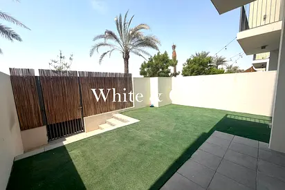 Ready to Move |Unfurnished |Close to Park