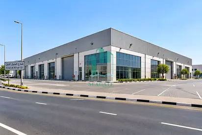 Strategic Commercial Warehouse for Rent | Excellent Road Access