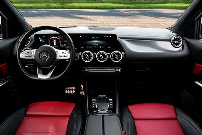 صورة 8 لـ 2021 Mercedes-BENZ GLA
