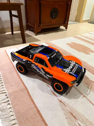 Traxxas slash 4x4