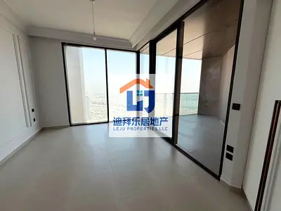 HIGH FLOOR | CORNER UNIT | SPACIOUS LAYOUT