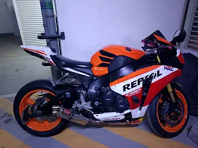 Honda CBR1000rr Fireblade Repsol Excellent Condition