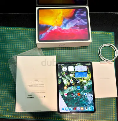 Apple iPad Pro 11-inch (2nd Generation, 128GB, Wi-Fi Only, Space Gray)