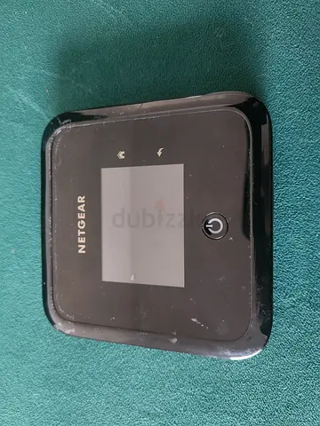 Netgear Nighthawk M5 5G WiFi 6 Mobile Router (MR5200) - Unlocked