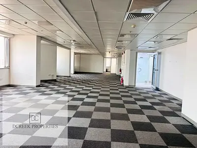 Prime Office for Rent in Al Moosa Tower 1, Sheikh Zayed Road | 3,984 Sq Ft | Sea View